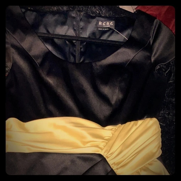 BCBG black satin yellow vintage 1950’s style bow detail cocktail dress - Picture 8 of 17